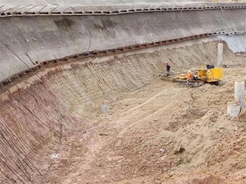 温县基坑边坡加固
